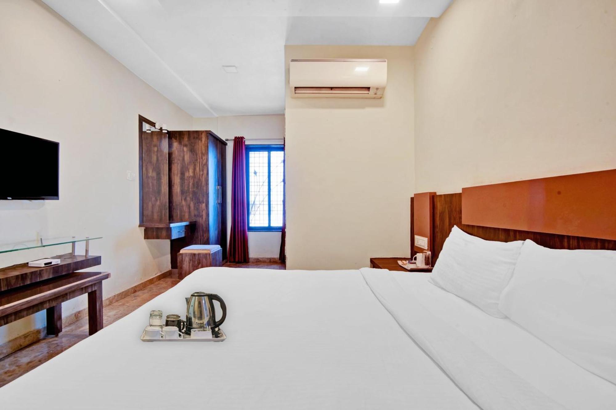 Townhouse 700 Hotel Krishna. นาคปุระ ภายนอก รูปภาพ